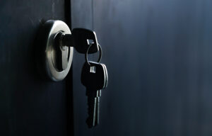 我想和你有個家─談釋字748號後之繼親收養